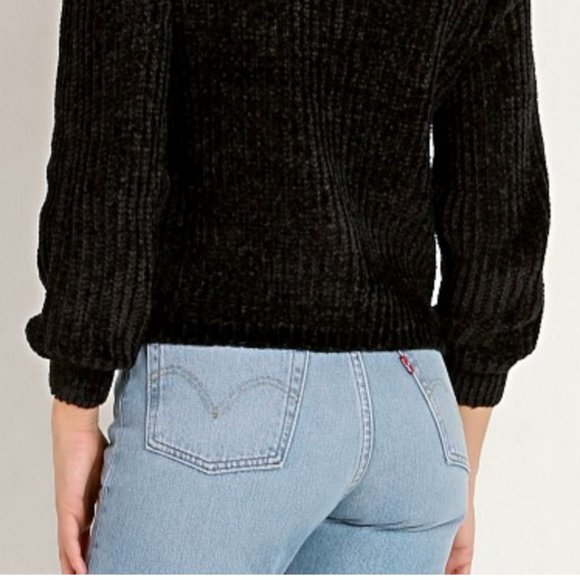 BB Dakota Crew Neck Chenille Sweater NWOT - Picture 3 of 9